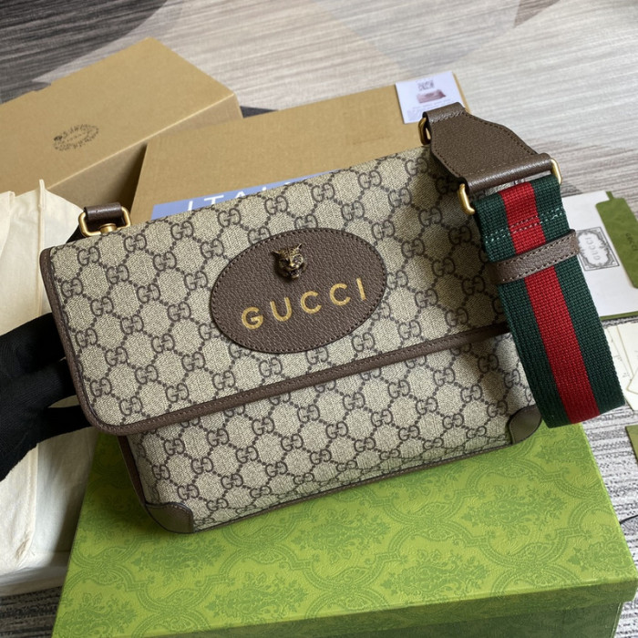 GUCCI Neo Vintage messenger bag 30*20*4cm