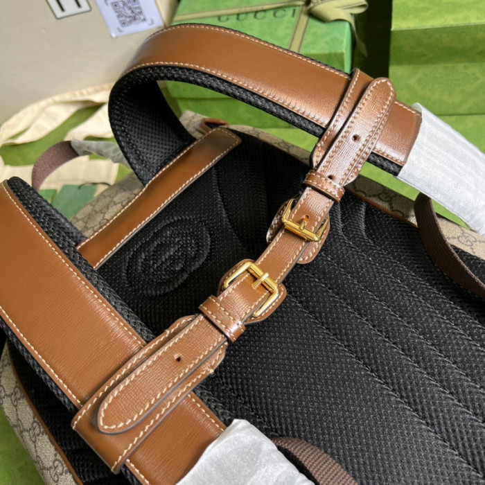 Gucci medium backpack with Interlocking G 696014