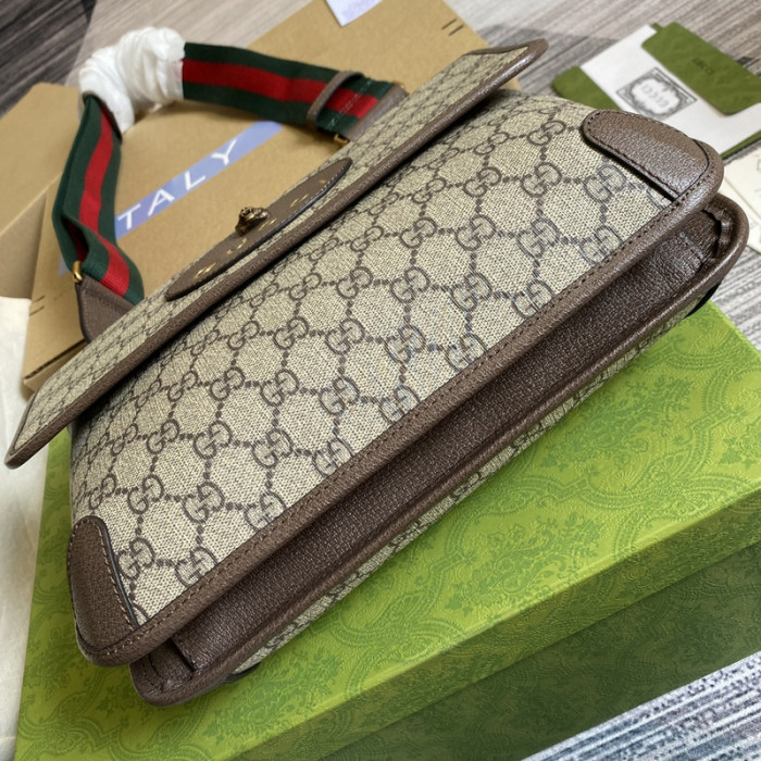 GUCCI Neo Vintage messenger bag 30*20*4cm