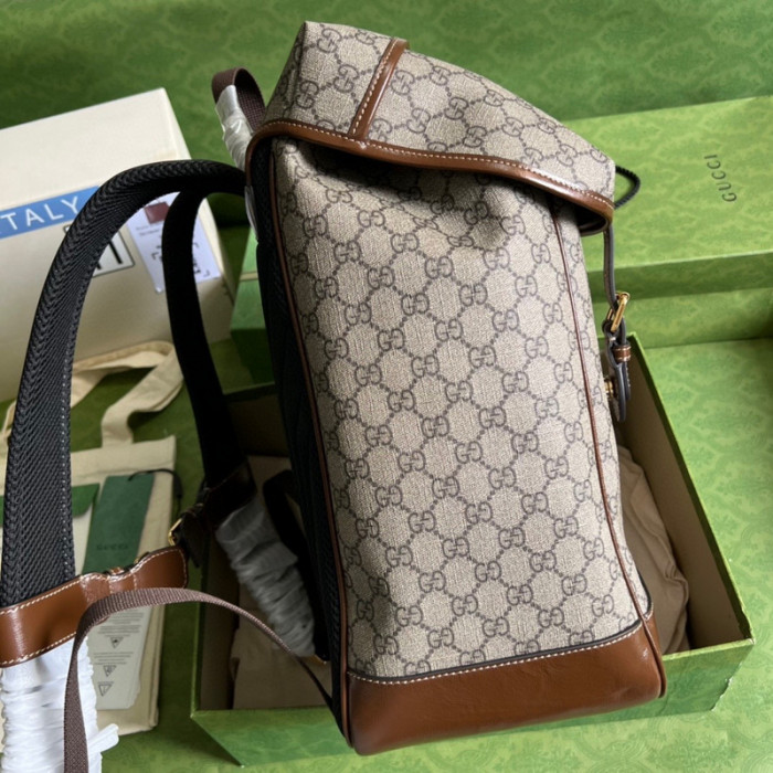 Gucci medium backpack with Interlocking G 696014