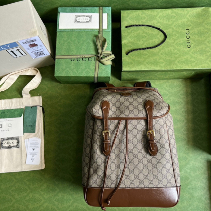Gucci medium backpack with Interlocking G 696014